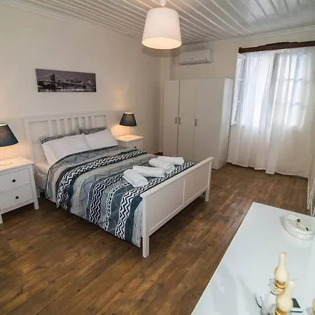 Avli Townhouse Feriehus